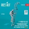 RESKIT RSF48-0068 F-105 (D,F,G) Thunderchief male pilot on access ladder (in a standing position - type 3) (1 pcs) (3D Printed) 1/48